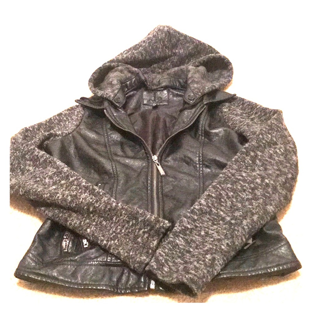 Cute fall coat !